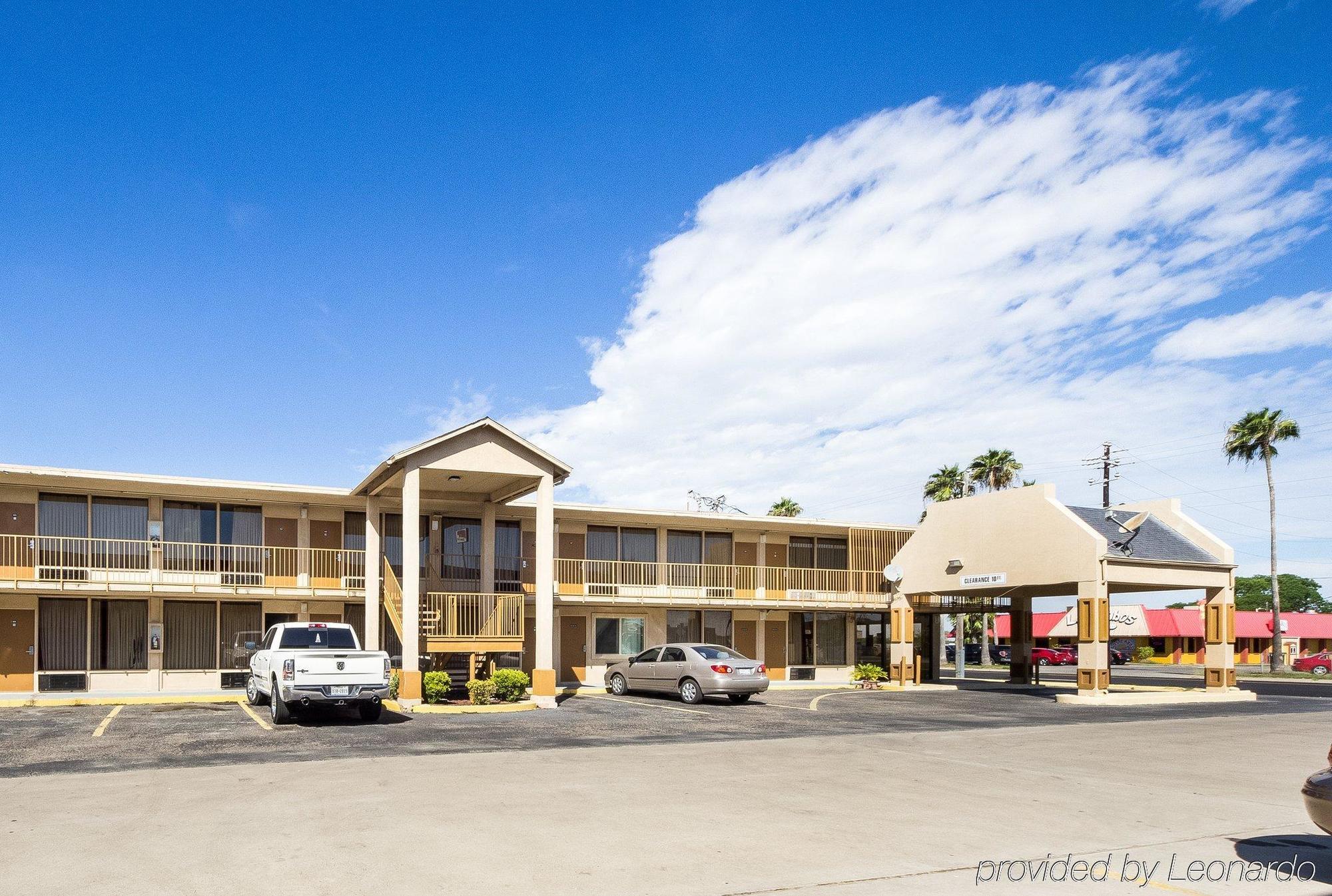 Executive Inn Kingsville Exteriér fotografie